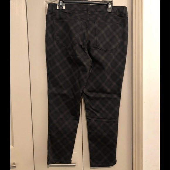 Wit & Wisdom Ab-solution High Waist Ankle Skinny Pants - Picture 2 of 12